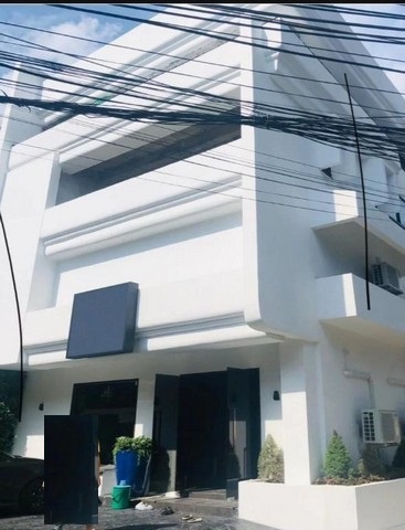 SDK04�������ҤҾҹԪ��  ��� BTS ��������� �آ���Է35  4���580 ���. ��§ 200 ���� �ҡ������������  280 000