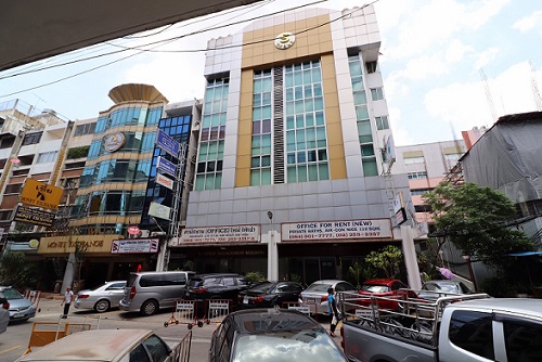 ทำเลดี อาคารสำนักงาน ถนนเพชรบุรีตัดใหม่  ย่านประตูน้ำ ผู้เช่าเต็ม  ทำเลดี อาคารสำนักงาน ถนนเพชรบุรีตัดใหม่  ย่านประตูน้ำ ผู้เช่าเต็ม