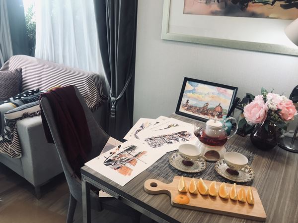 ��Ңͧ�ʵ� ������ -��� �͹� Amber ���ҹ����ç������ ����Դʶҹ�ö俿�� MRT �¡���ҹ��� ��ͧ���ҧ