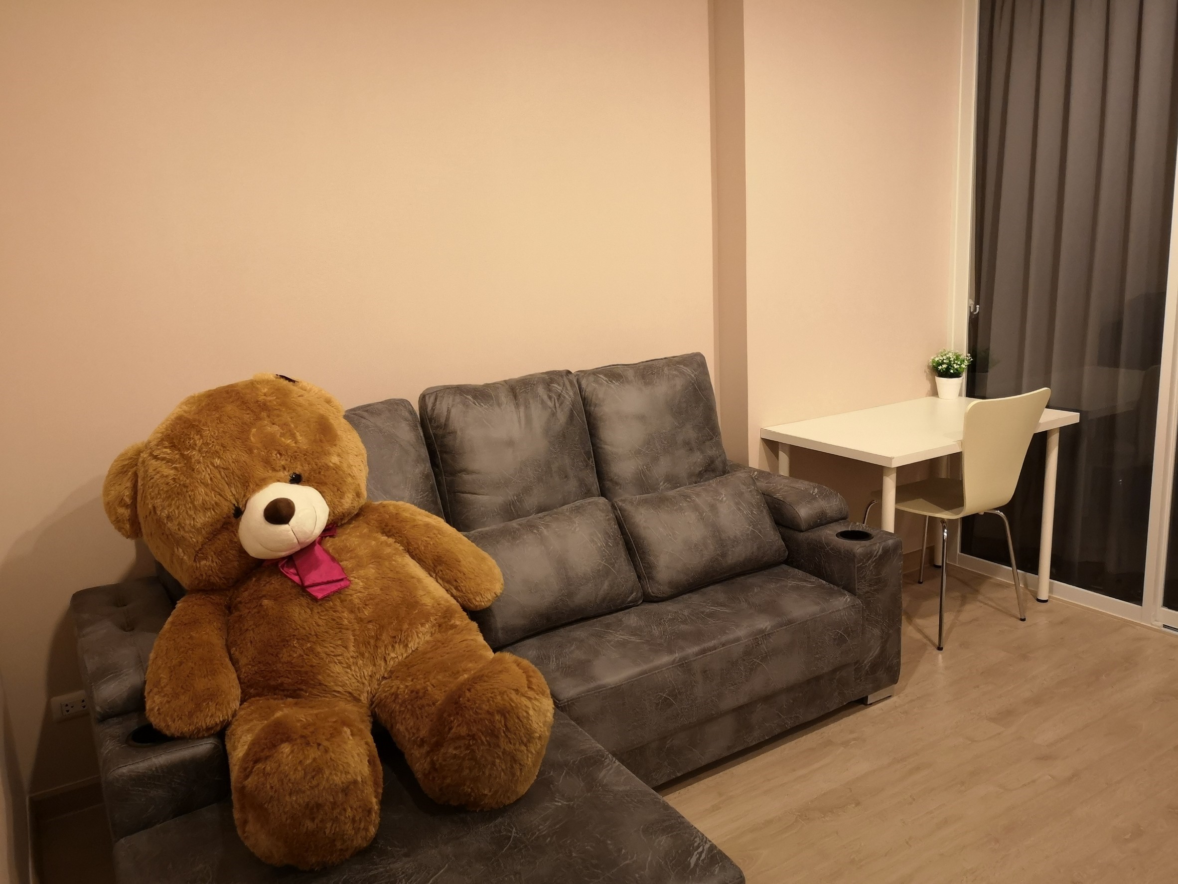 �����Ҥ͹� Tempo Grand �زҡ�� �Դö俿�� BTS ����ͧ��俿�Ҥú