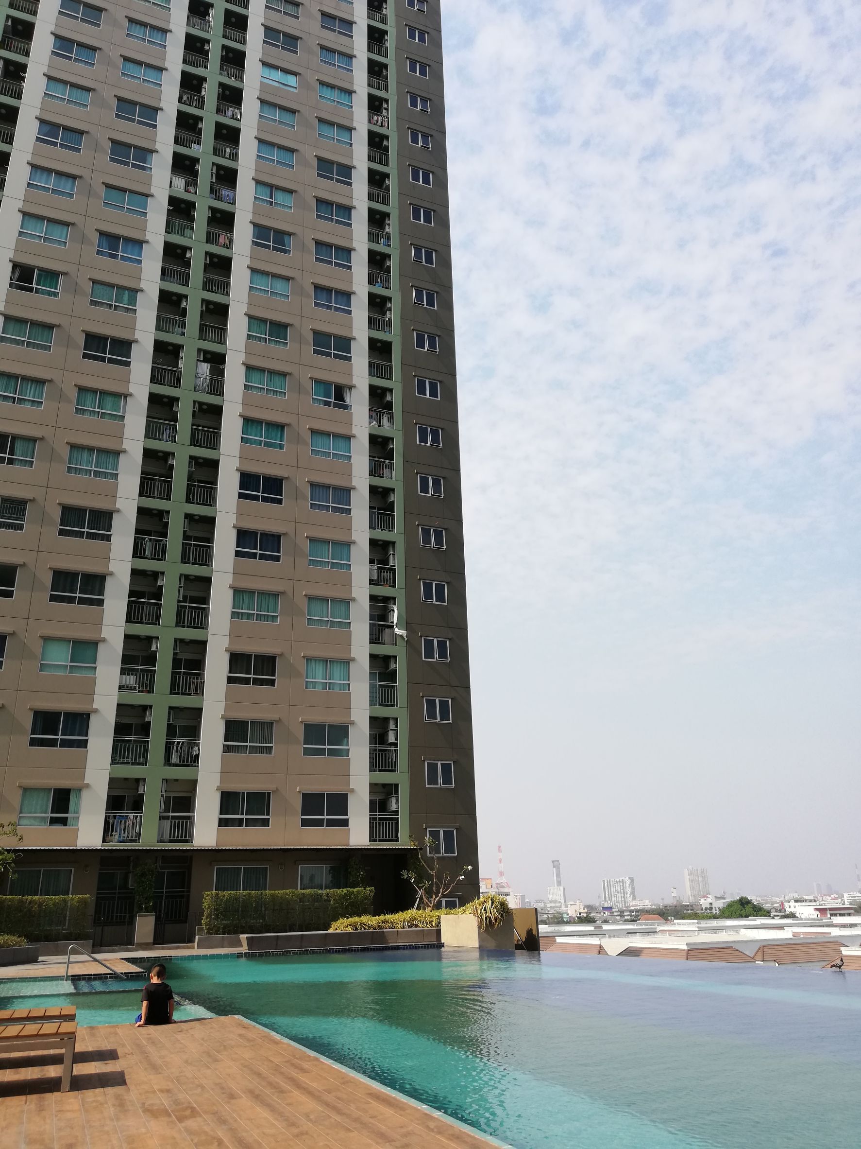 ��¤͹� 24.12 ��.� ����Թ������ ����Թ��� ������������ ��� 18 Tel. 092-426-5282