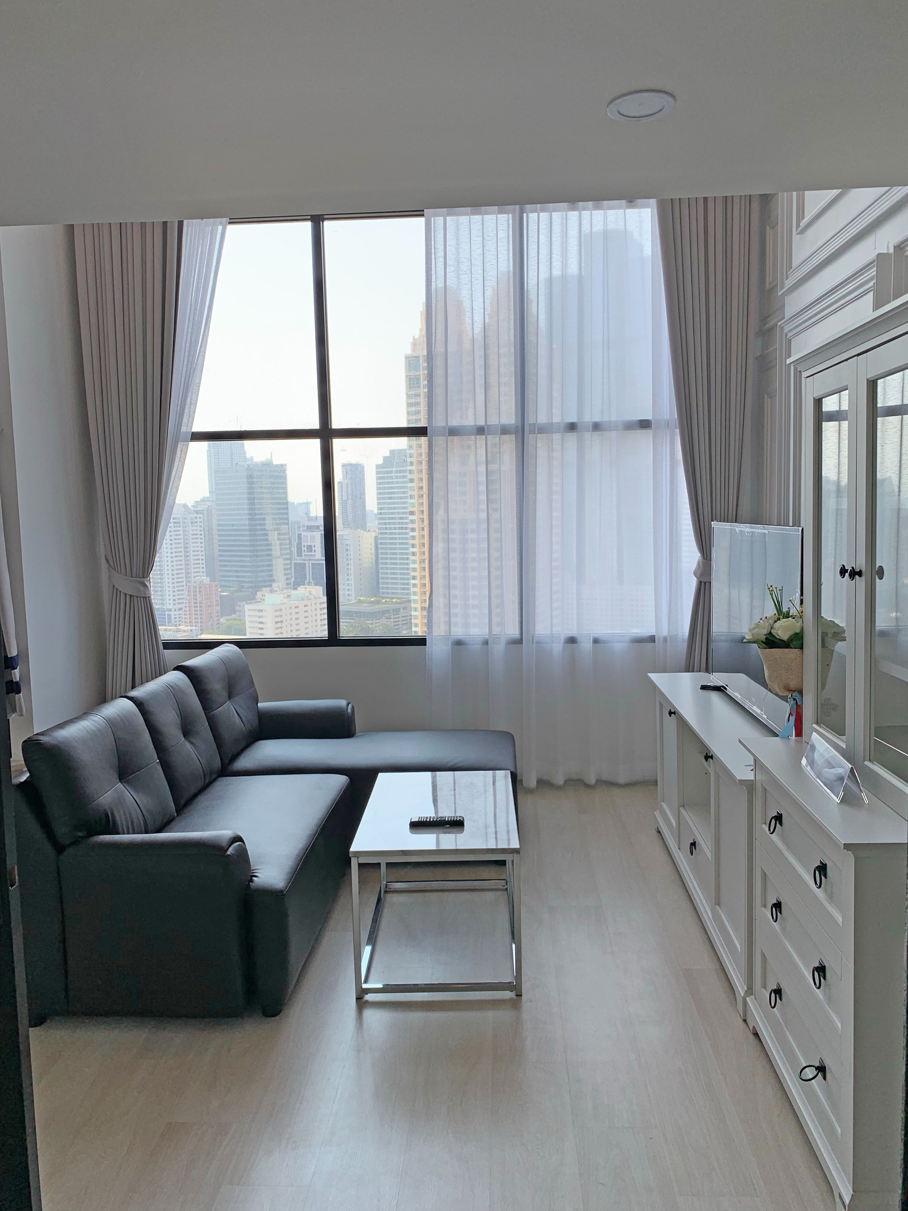 ������ KnightsBridge Prime �ҷ� �͹� High Rise �Դ�����Ҹ����� ��ҧ BTS ��ͧ����� 600 ���� �ҤҶ١