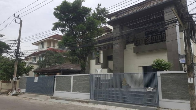 BS411�������Ҥ�� 4 ��� ��鹷������� 500 ���.��ҹ�����ҷ�ǹ��Թ��ǹ� ����з����Ϳ��� 