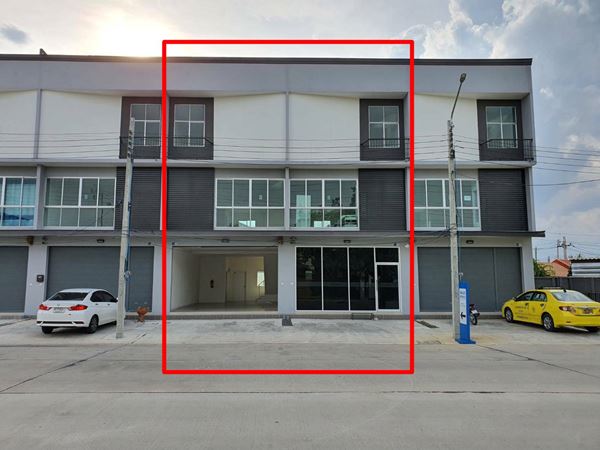 ให้เช่าอาคารพาณิชย์ใหม่ 3 ชั้น ในซอยกันตนา จำนวน 2 คูหาติดกัน (แบ่งเช่า 1 คูหาได้) ให้เช่าอาคารพาณิชย์ใหม่ 3 ชั้น ในซอยกันตนา จำนวน 2 คูหาติดกัน (แบ่งเช่า 1 คูหาได้)