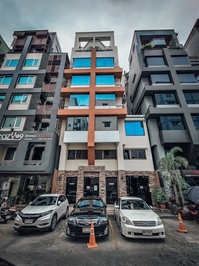 BS448ให้เช่าอาคาร 7 ชั้นพื้นที่ใช้สอยรวม 1,000 ตรม.ย่านพระราม 9 พร้อมอยู่ ใกล้รพ.พระราม 9 BS448ให้เช่าอาคาร 7 ชั้นพื้นที่ใช้สอยรวม 1,000 ตรม.ย่านพระราม 9 พร้อมอยู่ ใกล้รพ.พระราม 9