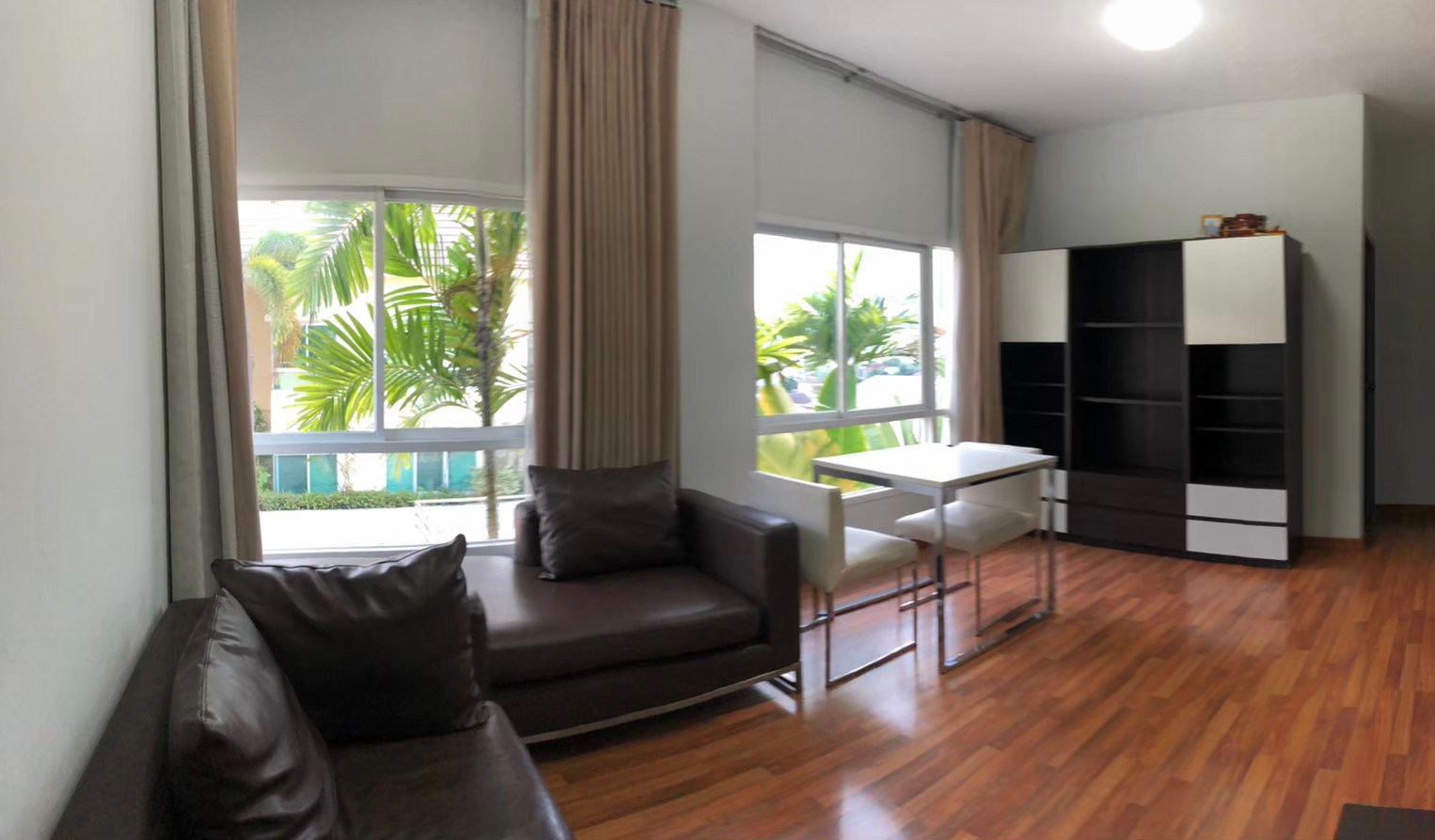 ��� �͹� ����� �Թ��ǹ� �������Ѫ�¸Թ (Chateau in town Major Ratchayothin) ����¸Թ��� 30 