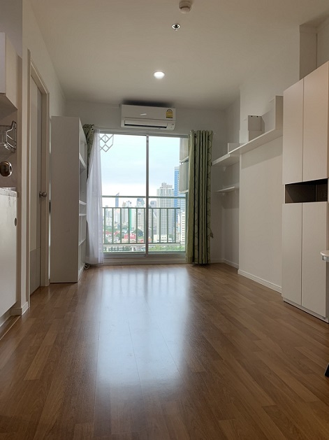 �͹��ҤҶ١ ����Թ� ���� ������ 9-�Ѫ�� RCA 30.8���. ���20 �Ҥ�� B��������� 2.35�