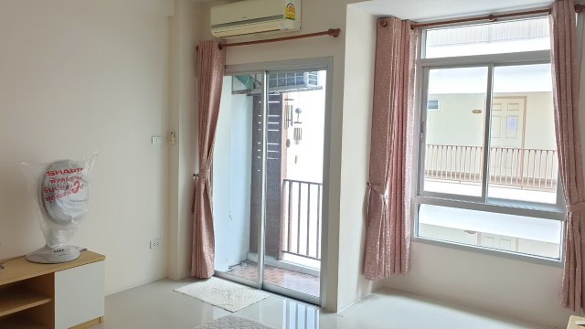 CM03520 ขาย คอนโด โพธิ์แก้ว คอนโดเทล บางแสน เฟส 1 Pokeaw Condotel Bangsean คอนโดมิเนียม ถนนบางแสนสาย 4 (เหนือ) CM03520 ขาย คอนโด โพธิ์แก้ว คอนโดเทล บางแสน เฟส 1 Pokeaw Condotel Bangsean คอนโดมิเนียม ถนนบางแสนสาย 4 (เหนือ)