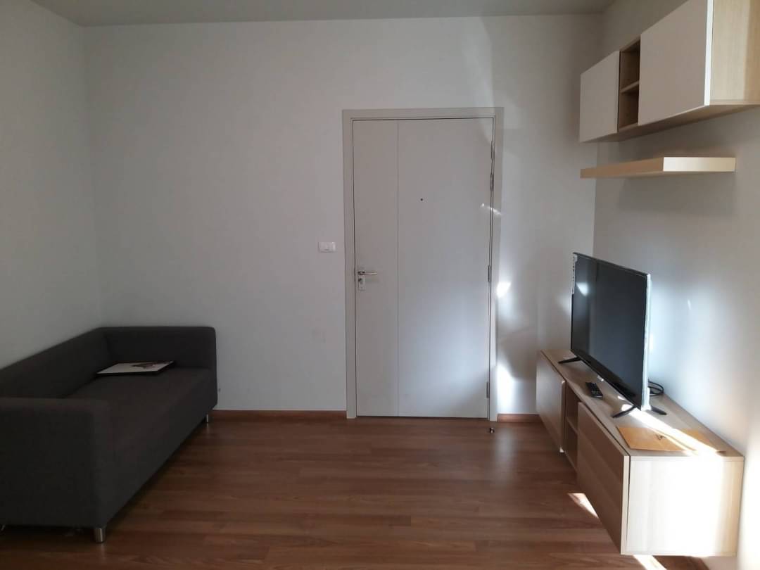 Unio sukhumvit 72 near BTS Bearing for rent