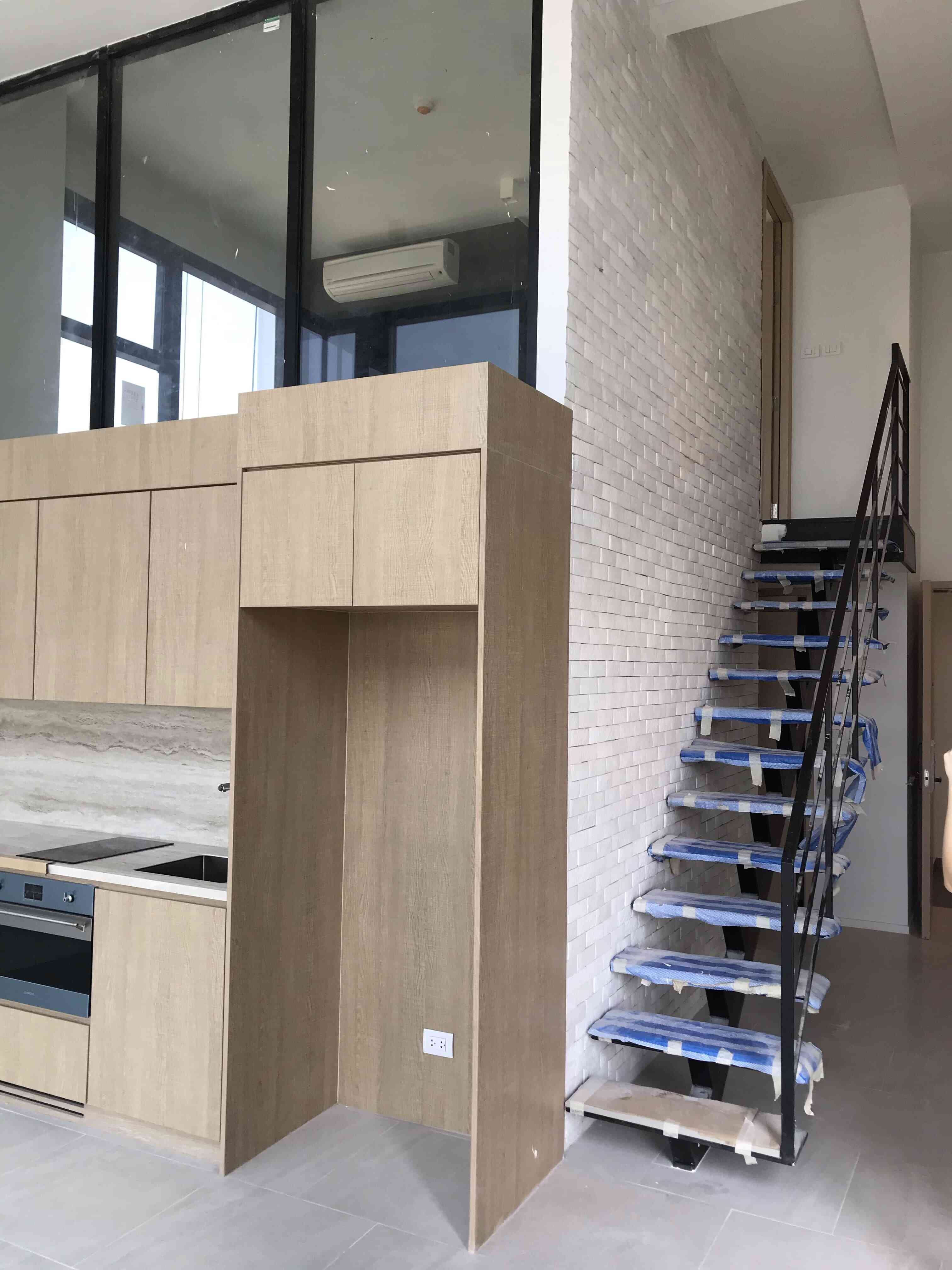 ��� �͹� The Lofts Silom 69 ��.� (���������) 11,000,000 �ҷ