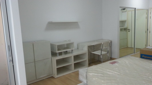 ��¤͹� A Space Sukhumvit 77 studio 