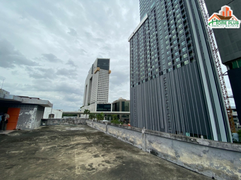 ����ӹѡ�ҹ ��� BTS ����¸Թ