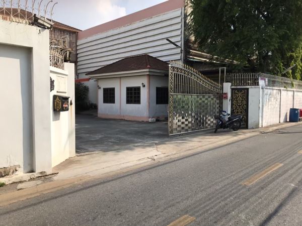 โกดังพร้อมบ้านที่ดิน 2 ไร่ ประชาอุทิศ 19 (สุขสวัสดิ์ 62) โกดังพร้อมบ้านที่ดิน 2 ไร่ ประชาอุทิศ 19 (สุขสวัสดิ์ 62)