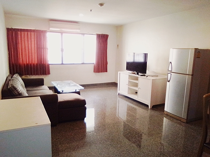 �����Ҥ͹� 2 ��ͧ�͹ �.�Ҫ����  ���ö俿���Ҫ���� ��ѧ�.�.���ի�� 