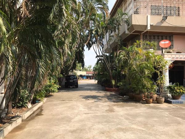 ขาย โกดังพร้อมบ้านที่ดิน 2 ไร่ ประชาอุทิศ 19 (สุขสวัสดิ์ 62) รถ 10 ล้อตู้คอนเทอร์เข้าได้ ขาย โกดังพร้อมบ้านที่ดิน 2 ไร่ ประชาอุทิศ 19 (สุขสวัสดิ์ 62) รถ 10 ล้อตู้คอนเทอร์เข้าได้