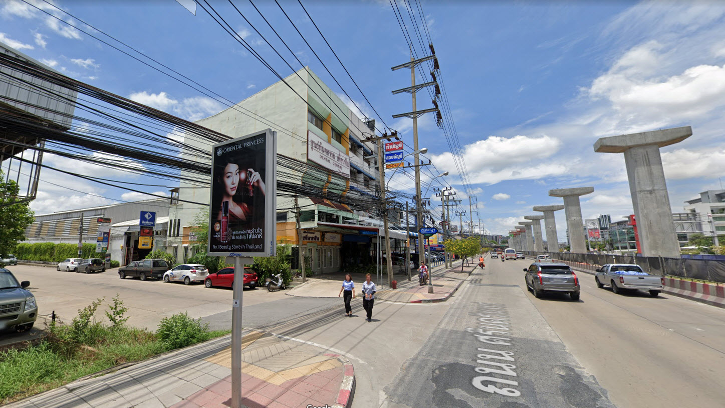 �����Ҥ�Թԡ �Դ�����չ��Թ��� 2���� �Դʶҹ���ö俿�����������ͧ ���դ͹� 