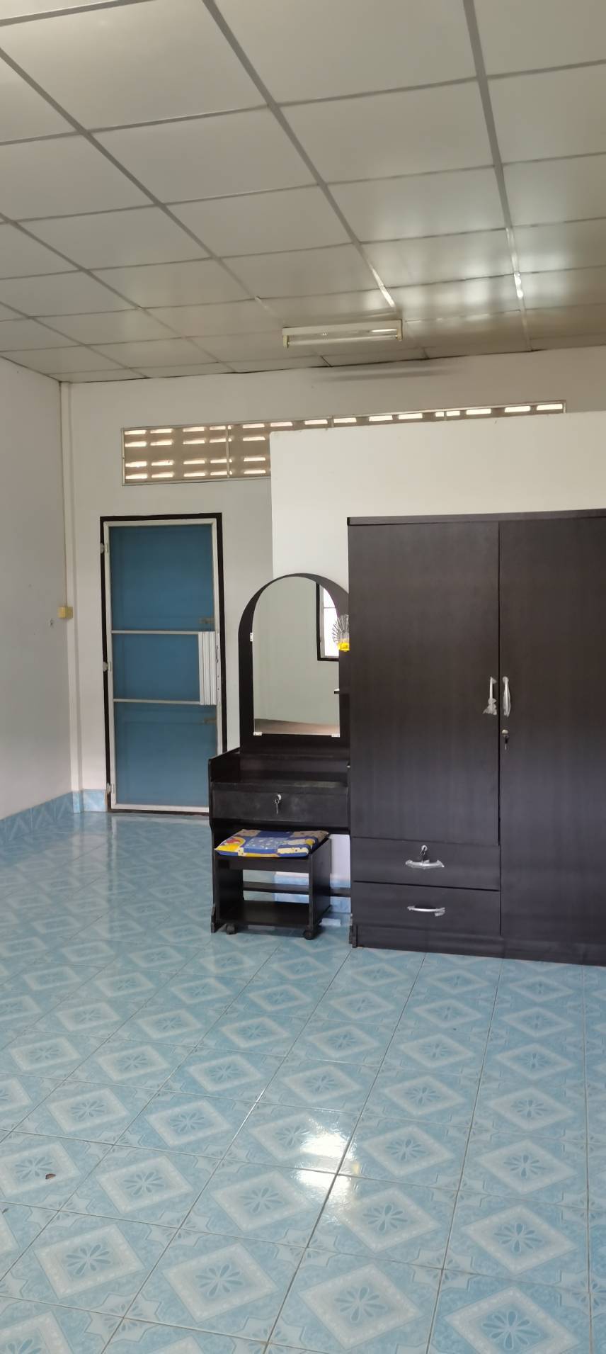 ������ ��ͧ�ѡ��ҹ��ҨѴ������� ��������ͧ �ź��� �� 0898330257