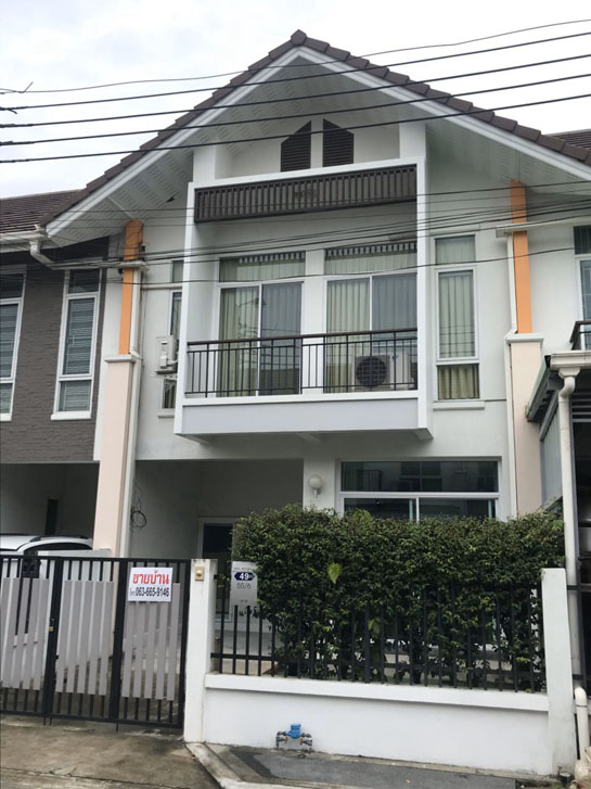 ขายทาวน์เฮ้าส์ ทำเลดี ค่าโอน 50/50 หมู่บ้านจิราวดี ขายทาวน์เฮ้าส์ ทำเลดี ค่าโอน 50/50 หมู่บ้านจิราวดี