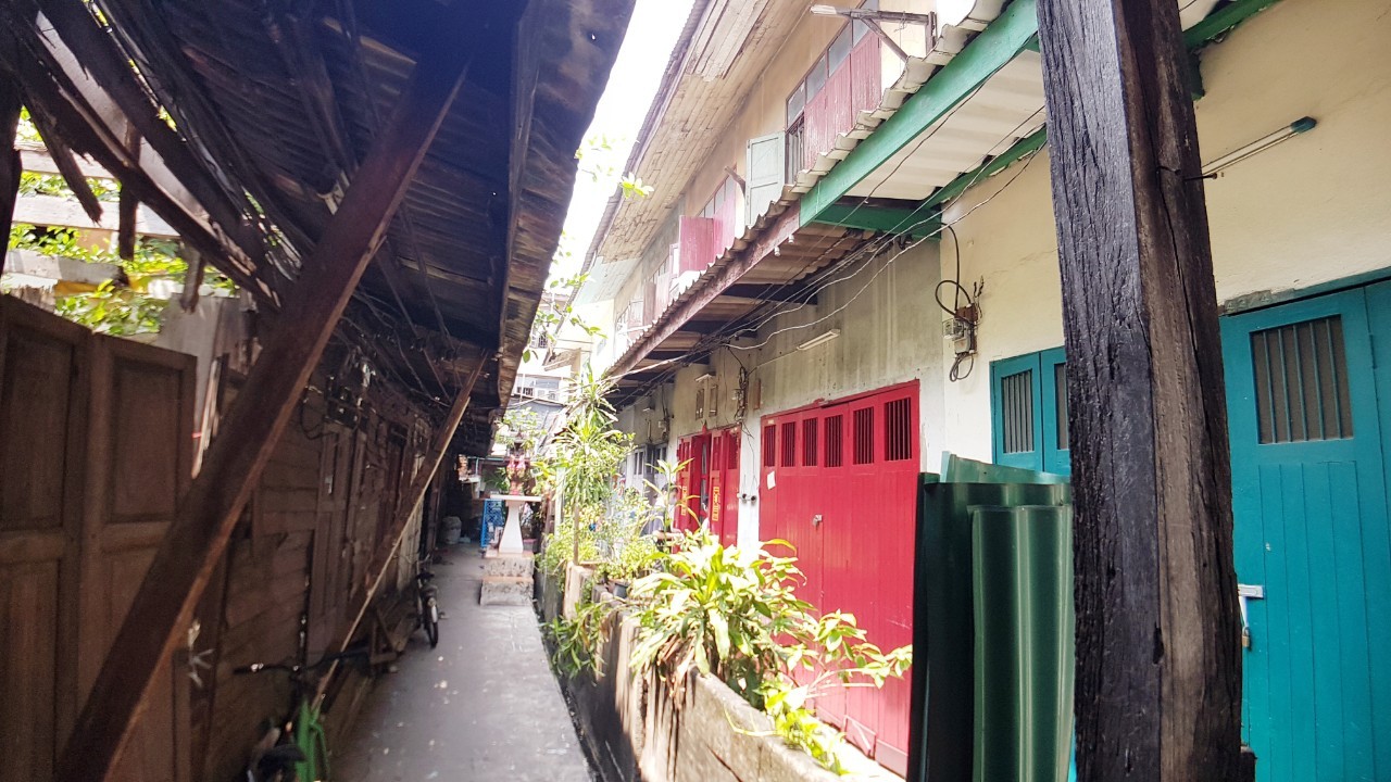 ��µ֡�� 2 ��� �����ѡ�Թ �ͧ���ͧ ��� MRT �����⾧