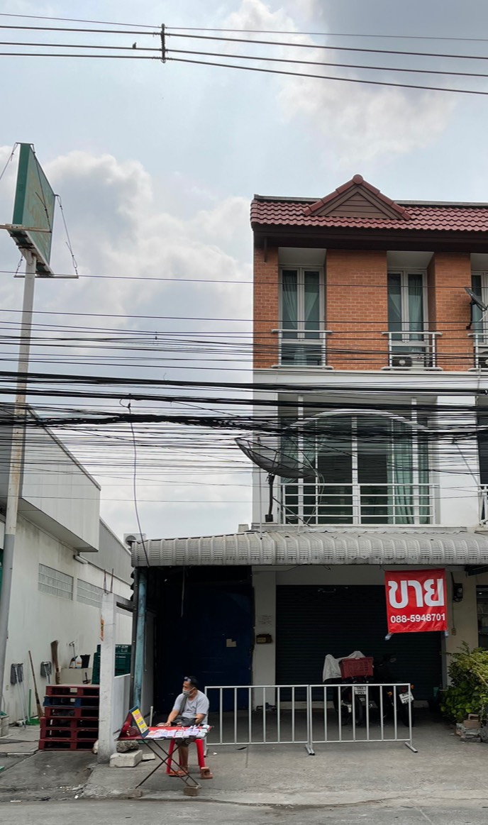 ขายอาคารพาณิชย์ 3 ชั้น เนื้อที่ 31 ตรว. ถนนนาวงประชาพัฒนา เขตดอนเมือง โทร 088 5948701 ขายอาคารพาณิชย์ 3 ชั้น เนื้อที่ 31 ตรว. ถนนนาวงประชาพัฒนา เขตดอนเมือง โทร 088 5948701