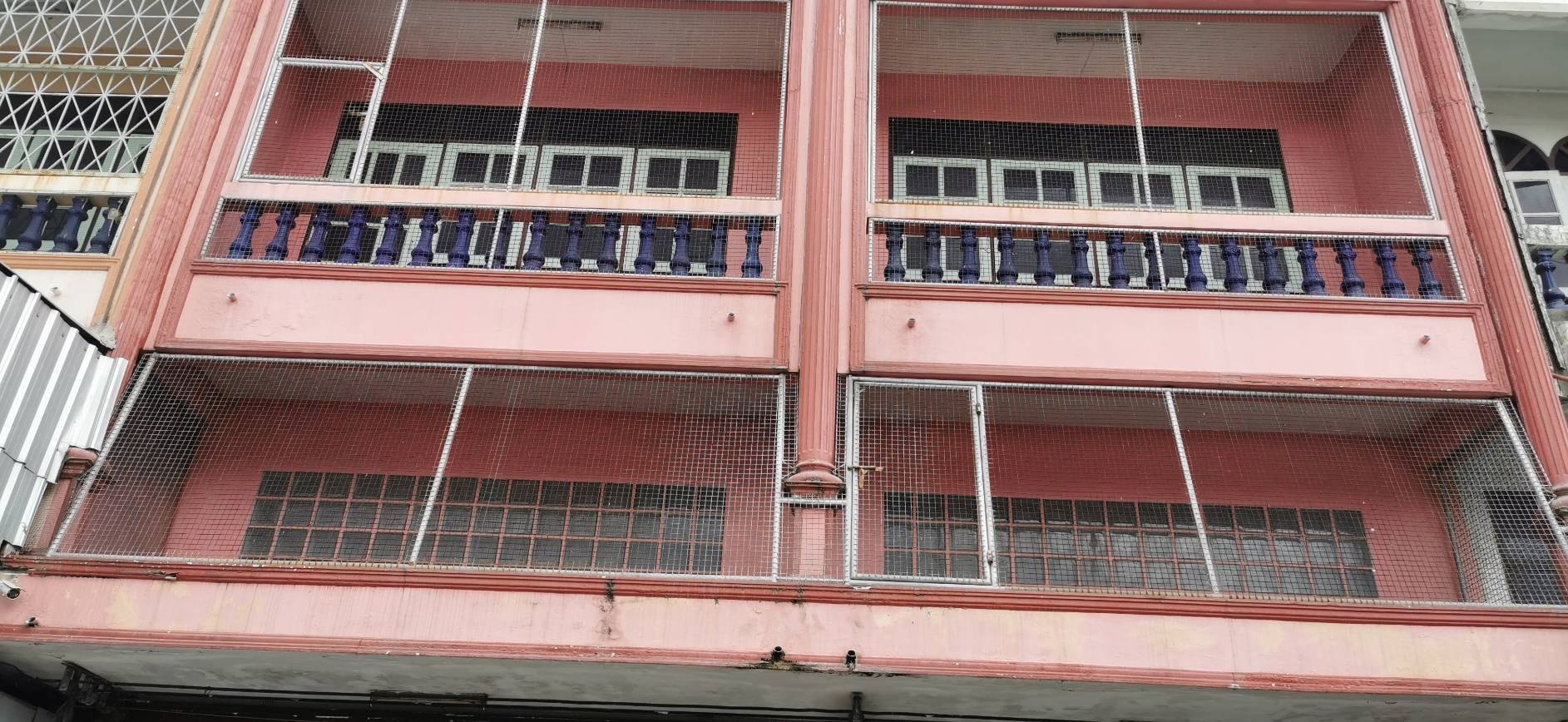 ��� �Ҥ�þҹԪ�� 3 ��� �ժ����� 2 ��ͧ��� ���ͷ�� 45 ���ҧ�� ⾸������ �ؾ�ó���� �� 092-8135558