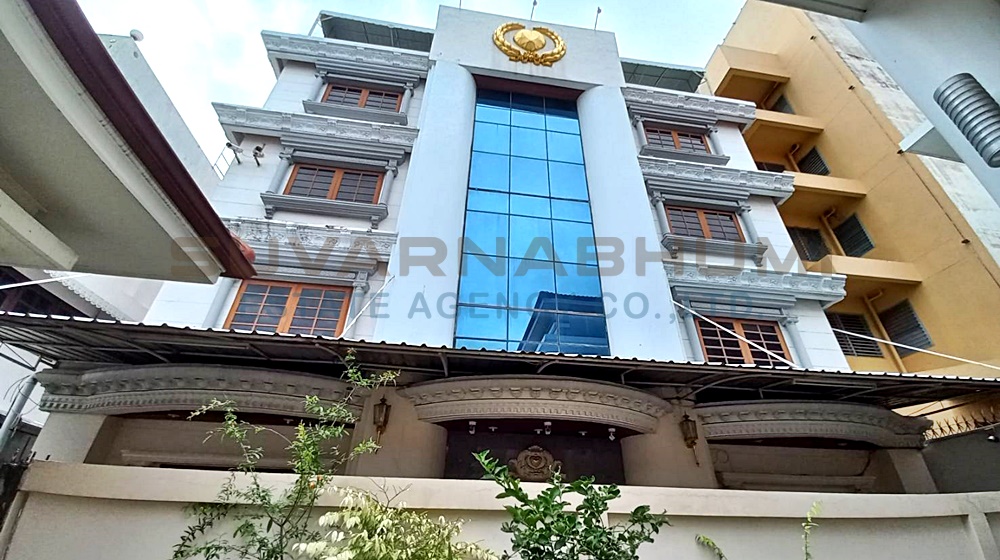 ��� �Ҥ���ӹѡ�ҹ 4 ��� 68.80 ���ҧ�� ��� �آ���Է 50 ��� BTS ��͹�ت