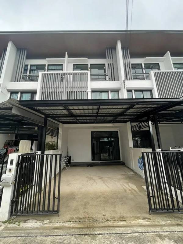 ����������Ϳ��� 3��� �ç��� Cozy �Ҵ�����41 ����»������� ��Ҿ�����ҡ ���˹�Һ�ҹ���ҧ 12 ���� ��� MRT�Ҵ�����, ��鶹��Ҵ����� ���Ǻ�Ƿ��Թ STARMARK