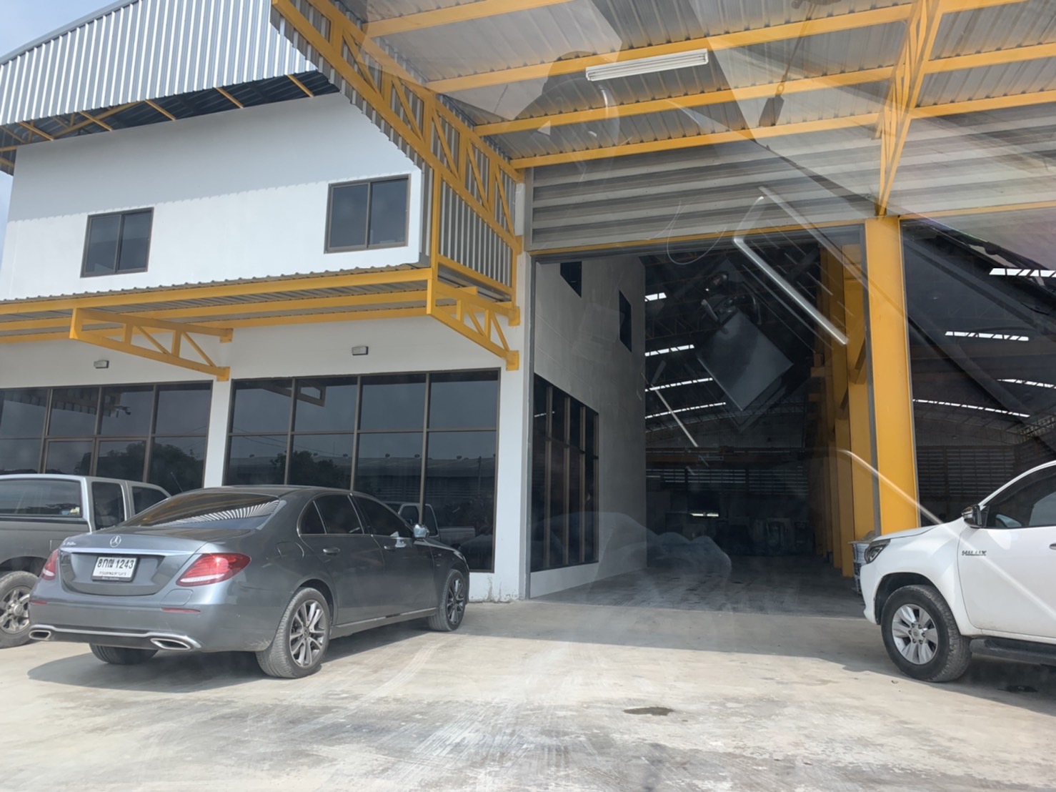 ขายด่วน โรงงานบนที่ดินขนาด 4 ไร่ พร้อมใบ รง.4 อำเภอเมือง สมุทรสาคร โทร 081 666 8288 ขายด่วน โรงงานบนที่ดินขนาด 4 ไร่ พร้อมใบ รง.4 อำเภอเมือง สมุทรสาคร โทร 081 666 8288
