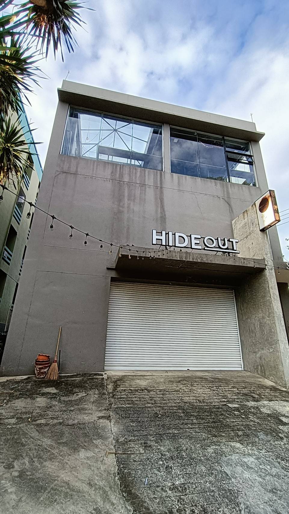 ให้เช่าอาคารและสตูดิโอ 3ชั้น ใน.ซอยรัชดาภิเษก 32 ให้เช่าอาคารและสตูดิโอ 3ชั้น ใน.ซอยรัชดาภิเษก 32