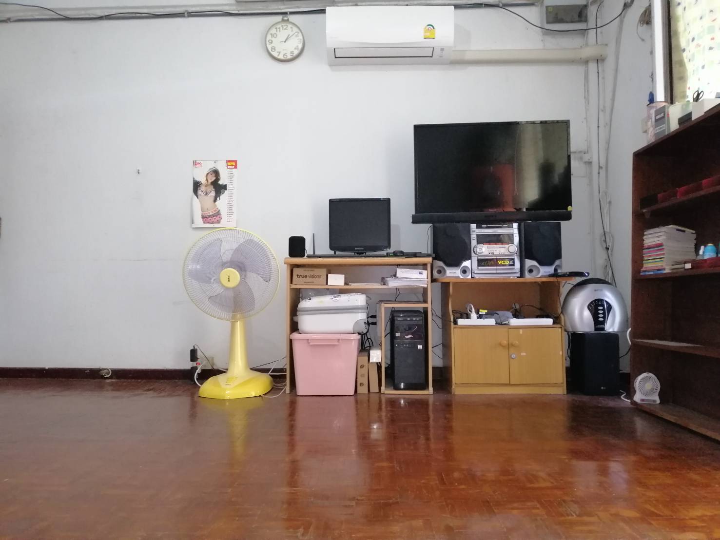 ขายด่วนทาวน์เฮาส์ ต.สำโรงเหนือ อ.เมือง จ.สมุทรปราการ 15วา 1.89ล T094-045-7914 ขายด่วนทาวน์เฮาส์ ต.สำโรงเหนือ อ.เมือง จ.สมุทรปราการ 15วา 1.89ล T094-045-7914