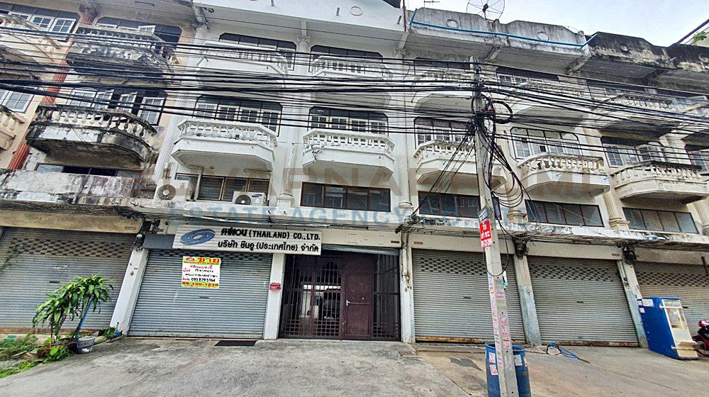 ขาย อาคารพาณิชย์ 3.5 ชั้น 2 คูหา 77 ตารางวา ถนนบางนา-ตราด สมุทรปราการ ทำเป็นหอพักได้ ขาย อาคารพาณิชย์ 3.5 ชั้น 2 คูหา 77 ตารางวา ถนนบางนา-ตราด สมุทรปราการ ทำเป็นหอพักได้