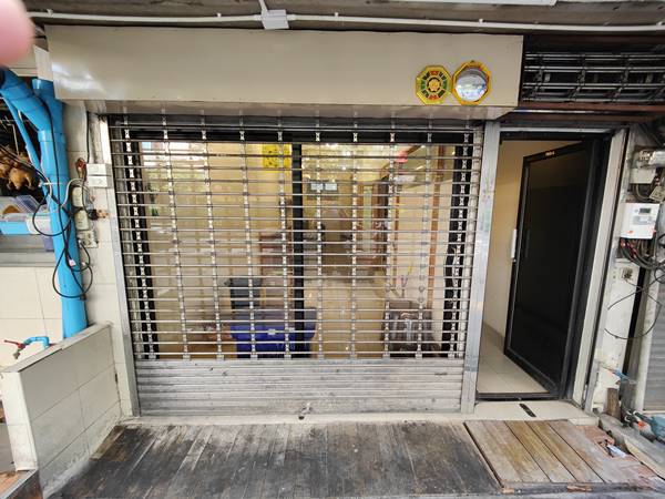 ������ ������ ˹����ҹ �Ҥ�þҳԪ�� ��Ҵ 56 ��.� ����� �آ���Է ��� ��� �آ���Է 32