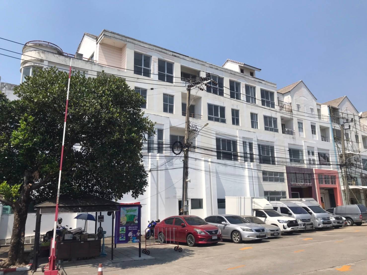 ������ �Ҥ�õ֡ 4 ��� �ç��� CP Parklane