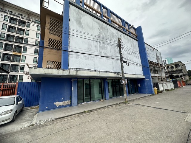 ให้เช่าอาคารพาณิชย์ 3 ชั้น3คูหา ซอยรัชดา 19 วิภาวดี 16 ใกล้MRTรัชดา ให้เช่าอาคารพาณิชย์ 3 ชั้น3คูหา ซอยรัชดา 19 วิภาวดี 16 ใกล้MRTรัชดา