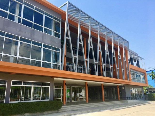 �����Ҿ�鹷�� �ç����Թ������ �ѷ���˹�� - �آ���Է 400 �./��.�. �.�ź���