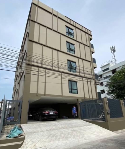 ขายอาคารอพาร์ทเม้นท์5 ชั้น ซอยลาดพร้าว71 นาคนิวาส ผู้เช่าเต็มตลอด ตึกใหม่5ปีเท่านั้น ขายอาคารอพาร์ทเม้นท์5 ชั้น ซอยลาดพร้าว71 นาคนิวาส ผู้เช่าเต็มตลอด ตึกใหม่5ปีเท่านั้น