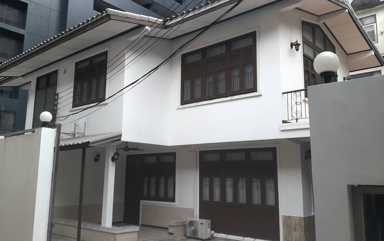 WW631P เช่า บ้านเดี่ยว 2 ชั้น ใน ซอย สุขุมวิท19 (อโศก) ใกล้ BTS อโศก /MRTสุขุมวิท WW631P เช่า บ้านเดี่ยว 2 ชั้น ใน ซอย สุขุมวิท19 (อโศก) ใกล้ BTS อโศก /MRTสุขุมวิท