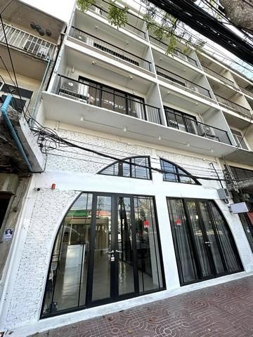  �������Ҥ�þҳԪ�� 4 ��鹤��� 2 ���� ��ҹ��ҹ��ǧ ���� Modern Minimal ���ҧ��ǹ���Ҫ