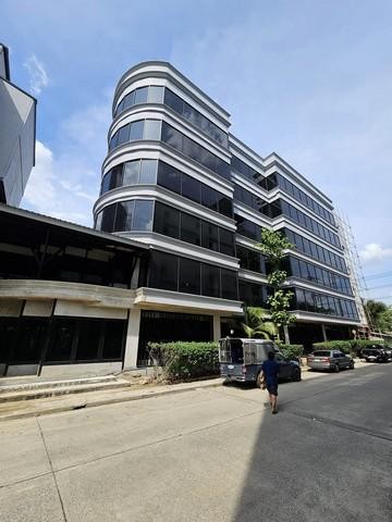 �������Ҥ�� 6 ��� ���ҧ���� ���Կ������� ���ŵԴ������ҹ��� ��� ���ͧ�ͧ �ٹ���Ҫ��� 