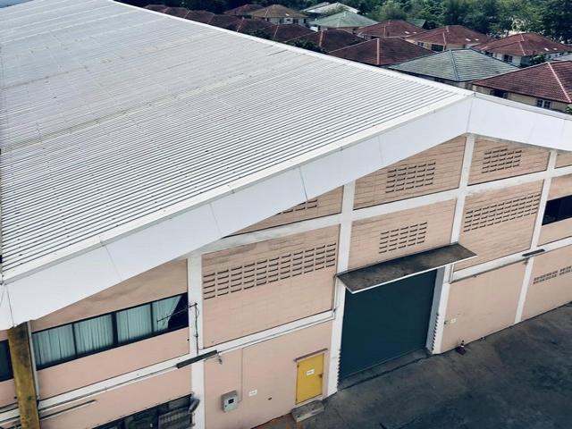  ������ ⡴ѧ��Ҵ 2000 ���.  �Դ����ط�������� 4 ��ҷҧ �.ྪ����- ����Ҫ������