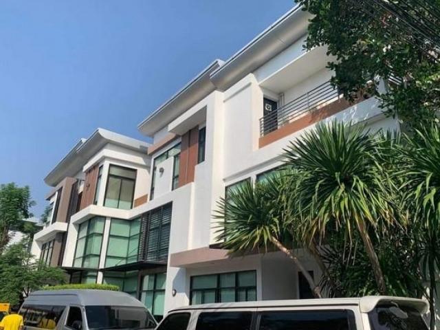  ����Ҥ���ӹѡ�ҹ 3 ��� ��ҹ���觨��� ���¢�ҧ �Ѫ�� ��Ҵ 700 ��.�. 