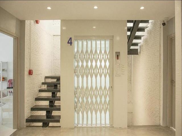 POR2961 ให้เช่า อาคารพาณิชย์ ติดถนนหลานหลวง ตกแต่งสไตล์ Modern Minimal ใกล้ทางด่วนยมราช เฟอร์นิเจอร์ตามรูปเลย เหมาะทำ ธุรกิจ POR2961 ให้เช่า อาคารพาณิชย์ ติดถนนหลานหลวง ตกแต่งสไตล์ Modern Minimal ใกล้ทางด่วนยมราช เฟอร์นิเจอร์ตามรูปเลย เหมาะทำ ธุรกิจ