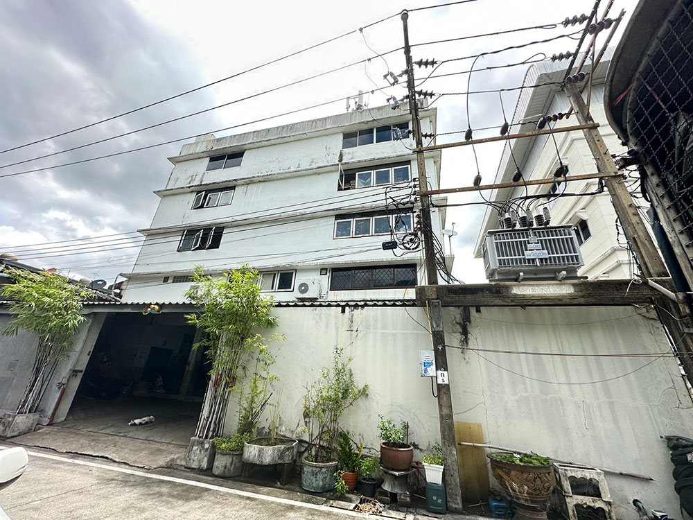 เช่าเซ้ง ที่ดินพร้อมอาคาร 5 ชั้น พระรามเก้า 57/1 สวนหลวง กรุงเทพ เนื้อที่ 281 ตร.วา สัญญาเช่าเซ้ง 20ปี เซ้ง 28 ล้านบาท ค่าเช่ารายเดือนละ 230,000 บาท เช่าเซ้ง ที่ดินพร้อมอาคาร 5 ชั้น พระรามเก้า 57/1 สวนหลวง กรุงเทพ เนื้อที่ 281 ตร.วา สัญญาเช่าเซ้ง 20ปี เซ้ง 28 ล้านบาท ค่าเช่ารายเดือนละ 230,000 บาท