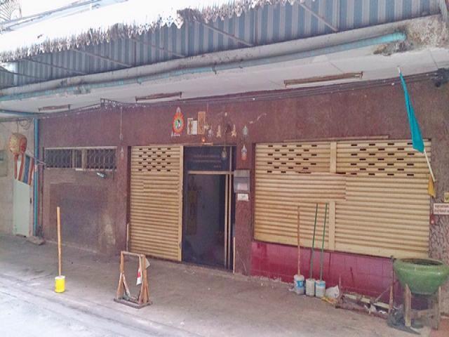 ให้เช่า ระยะยาวอาคารพาณิชย์ 3คูหา 4.5 ชั้น ไอคอนสยาม BTSกรุงธนบุรี เจริญนคร33-39 โรงแรมเพนนินซูล่า 60 ตรว. 900 ตรม. ให้เช่า ระยะยาวอาคารพาณิชย์ 3คูหา 4.5 ชั้น ไอคอนสยาม BTSกรุงธนบุรี เจริญนคร33-39 โรงแรมเพนนินซูล่า 60 ตรว. 900 ตรม.