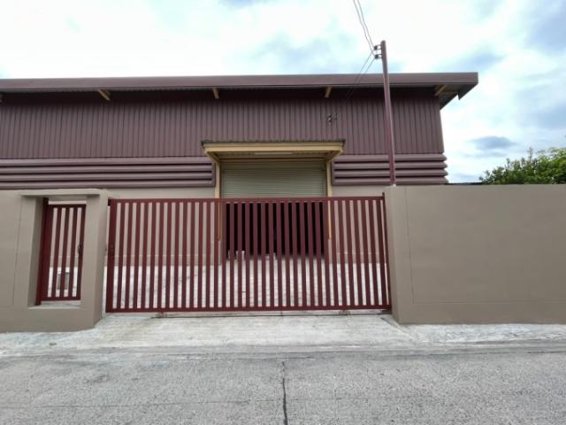 ให้เช่าโกดัง 500 ตรม ซอยคู้บอน38 รามอินทรา บางเขน (พึ่งสร้างเสร็จ) ให้เช่าโกดัง 500 ตรม ซอยคู้บอน38 รามอินทรา บางเขน (พึ่งสร้างเสร็จ)