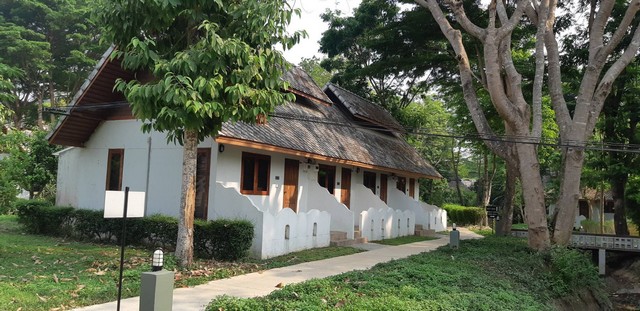 ประกาศขายด่วนรีสอร์ท ตำบลแม่ฮี้ อำเภอปาย จังหวัดแม่ฮ่องสอน รีสอร์ทอยู่ห่างจากเมือง 1.5 กม ประกาศขายด่วนรีสอร์ท ตำบลแม่ฮี้ อำเภอปาย จังหวัดแม่ฮ่องสอน รีสอร์ทอยู่ห่างจากเมือง 1.5 กม