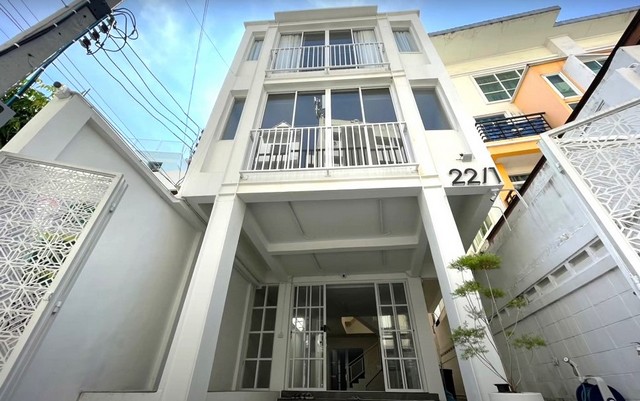 ����  - ��С�Ȣ�� �Ҥ�� �Ҥ�þҳԪ�� 3 ��� �������Ǵ��ѧ�Ե2  ���