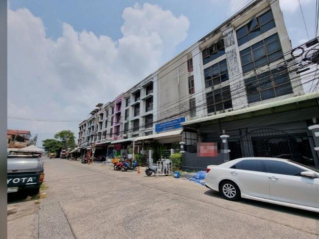 ให้เช่าอาคาร4.5ชั้น 3คูหา ซอยสวนสยาม14 มีนบุรี เหมาะทำสำนักงาน โกดังเก็บสินค้า ให้เช่าอาคาร4.5ชั้น 3คูหา ซอยสวนสยาม14 มีนบุรี เหมาะทำสำนักงาน โกดังเก็บสินค้า