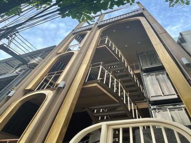 ให้เช่า อาคารพาณิชย์ 5 ชั้น ริมถนนสุขุมวิท 55 ซอยทองหล่อ พื้นที่ใช้สอย 500 ตรม. 18 ห้อง 5 ห้องน้ำ ในอาคารมีลิฟโดยสาร ขนาด 125 ตารางวา ให้เช่า อาคารพาณิชย์ 5 ชั้น ริมถนนสุขุมวิท 55 ซอยทองหล่อ พื้นที่ใช้สอย 500 ตรม. 18 ห้อง 5 ห้องน้ำ ในอาคารมีลิฟโดยสาร ขนาด 125 ตารางวา