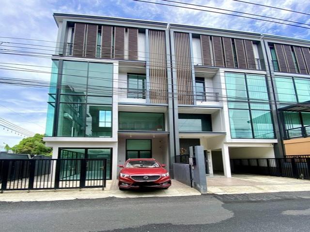 รหัสC5752 ให้เช่าโฮมออฟฟิศ 4ชั้น ถนนลาดพร้าวซอย64 ใกล้ถนนสุทธิสาร รัชดาภิเษก ห้วยขวาง ใกล้MRT รหัสC5752 ให้เช่าโฮมออฟฟิศ 4ชั้น ถนนลาดพร้าวซอย64 ใกล้ถนนสุทธิสาร รัชดาภิเษก ห้วยขวาง ใกล้MRT